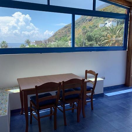 Il Vulcano A Piedi Hotell Stromboli Exteriör bild