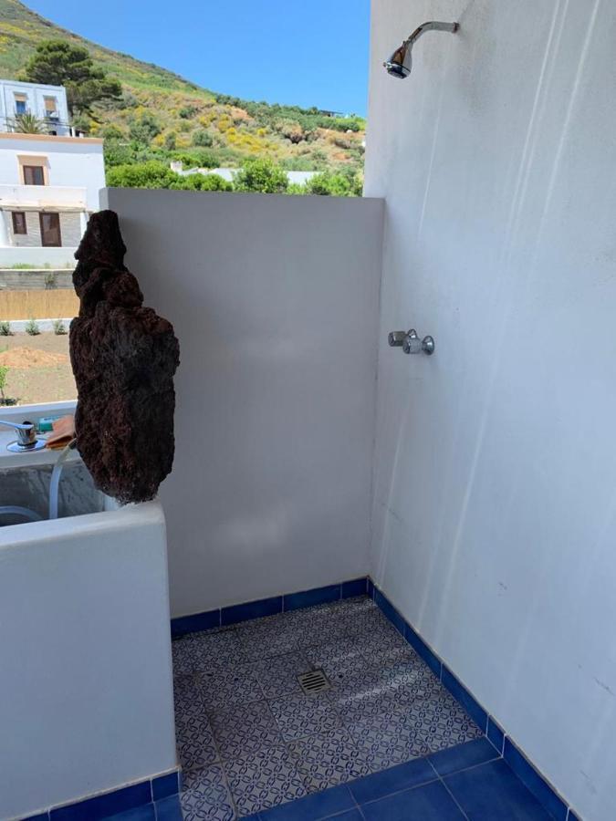 Il Vulcano A Piedi Stromboli Exteriör bild